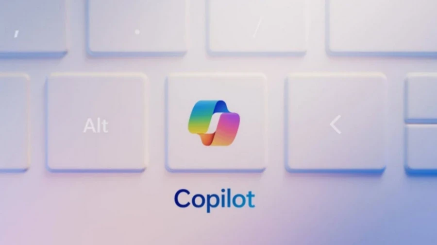 На шляху до "суперзастосунку": Microsoft об’єднала Copilot для бізнесу та споживачів і видалила невдалі ШІ-функції